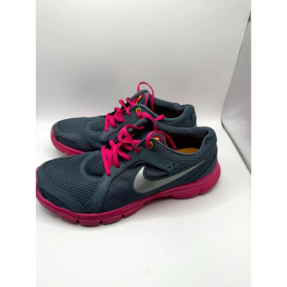 Nike Flex Experience‎ RN 2 599548-402 Womens 7.5 Sneaker Gray Pink Running Shoes